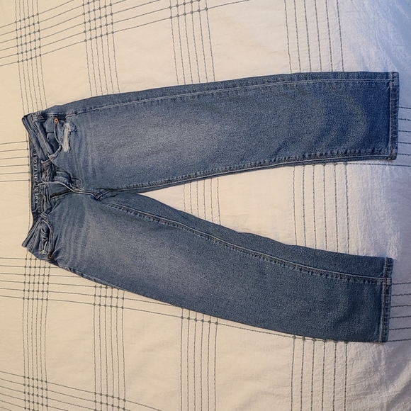 American eagle mom jeans - Picture 2 of 4